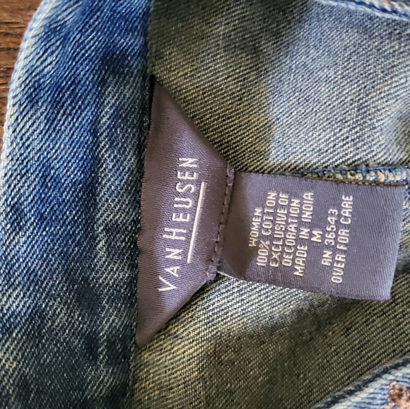 Sold❗️90s jean jacket - Picture 4 of 5